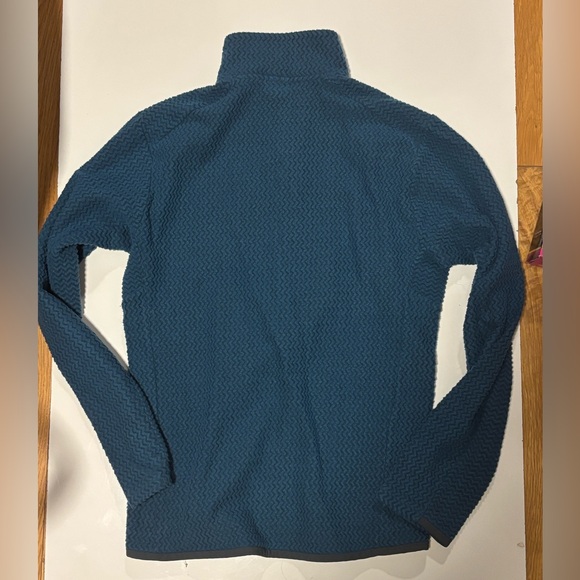 Patagonia Men's R1 Air Zip-Neck pullover - Picture 3 of 5